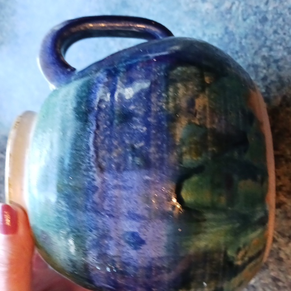 Kitchen Pottery Server Pitcher - Picture 4 of 7